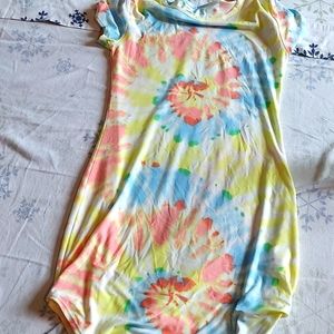 Tye-dye, small, no boundaries